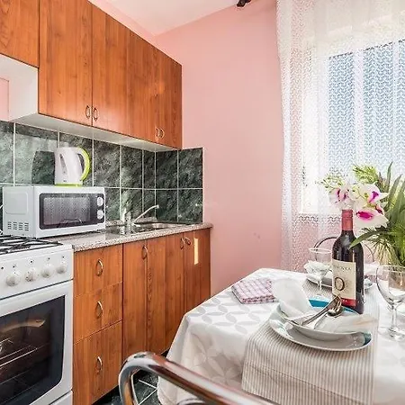 In With Sea View, Balcony, Air Conditioning, Wi-fi Appartement
