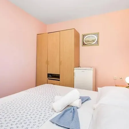 In With Sea View, Balcony, Air Conditioning, Wi-fi Vodice
