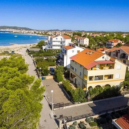 In With Sea View, Balcony, Air Conditioning, Wi-fi Appartement *